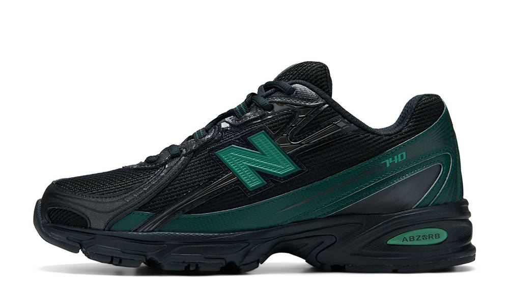 New Balance 740 Black Nordic Green