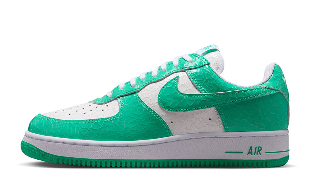 Nike Air Force 1 ’01 Cracked Leather Pack Menta White