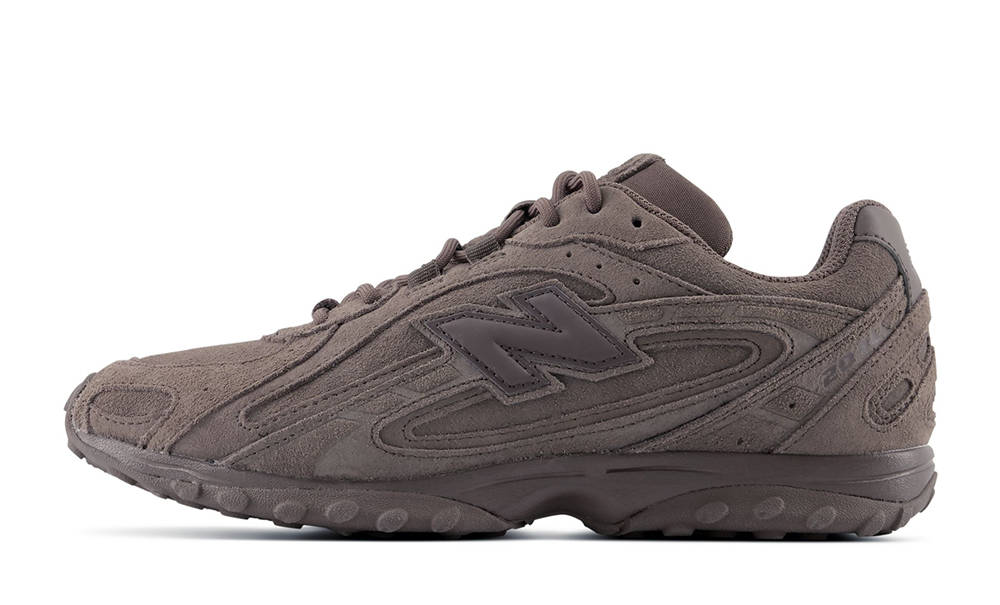 New Balance 204L Suede Cortado