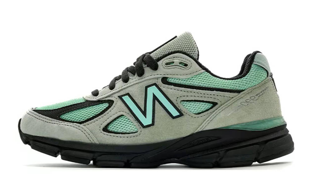 New Balance 990v4 Silver Moss Bright Mint